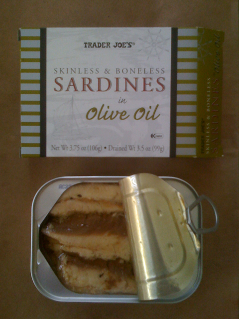 Ingredients: sardines, olive oil, salt. K Parve